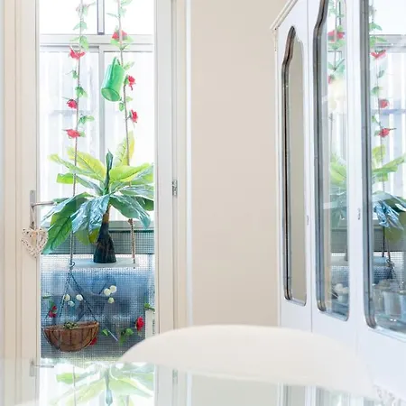 דירה Monteverdi Boutique Apartment - Wifi & Air Con