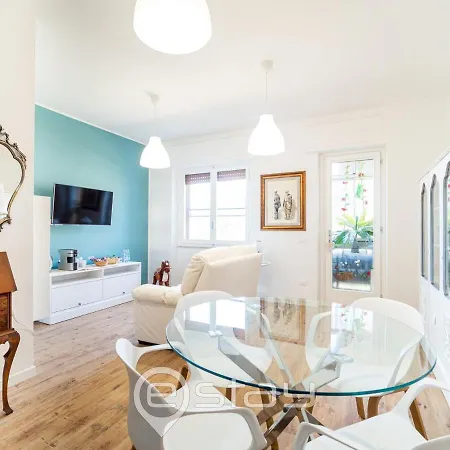 Monteverdi Boutique Apartment - Wifi & Air Con * קליארי