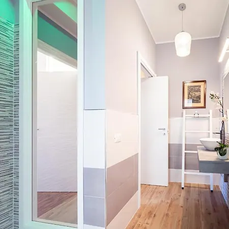 דירה Monteverdi Boutique Apartment - Wifi & Air Con