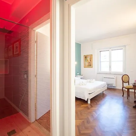 Monteverdi Boutique Apartment - Wifi & Air Con *