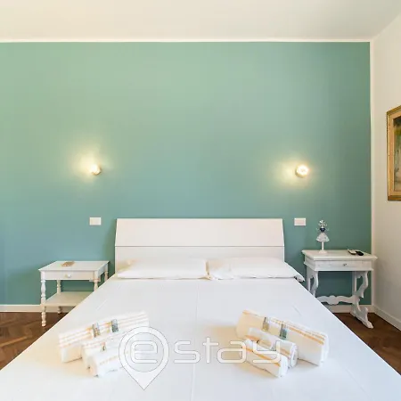 Monteverdi Boutique Apartment - Wifi & Air Con דירה קליארי